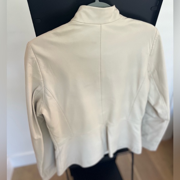 Margaret Godfrey Women’s 100% Genuine Leather Embroidered Floral VINTAGE Jacket - Picture 4 of 10